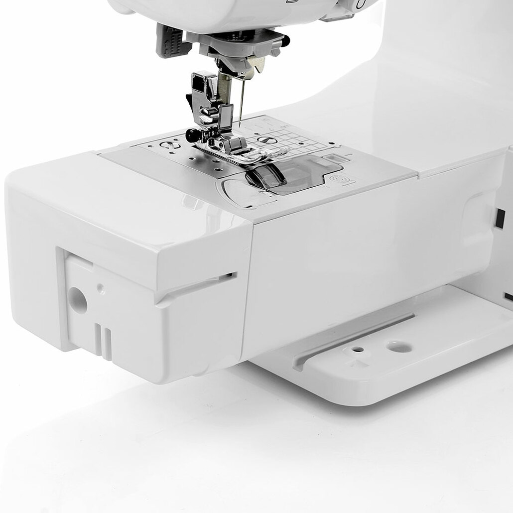 Bro Innov-ís NS80E Sewing Machine / Optional Distin Starter Sewing Package