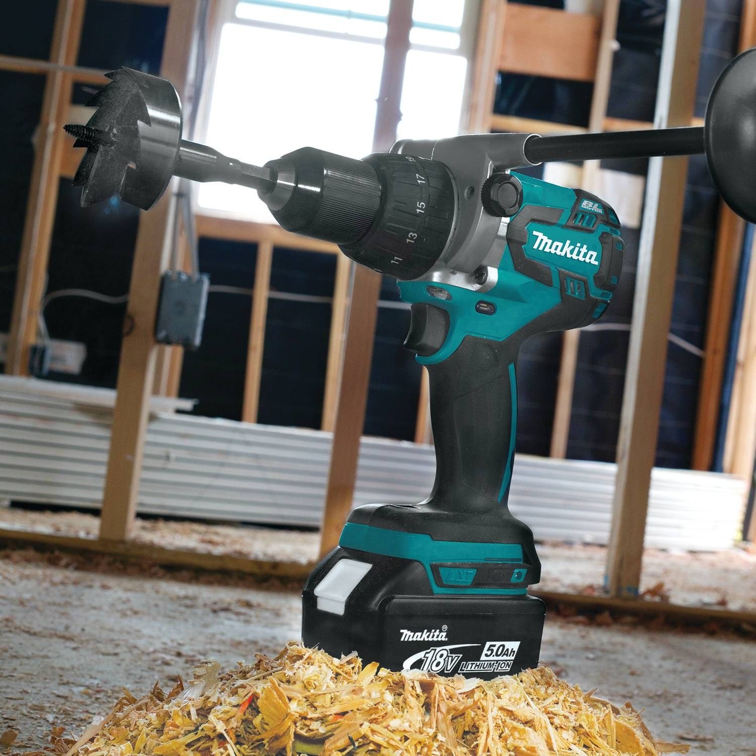 XT268T 18V LXT lithium ion brushless cordless 2-piece combo set (5.0Ah)